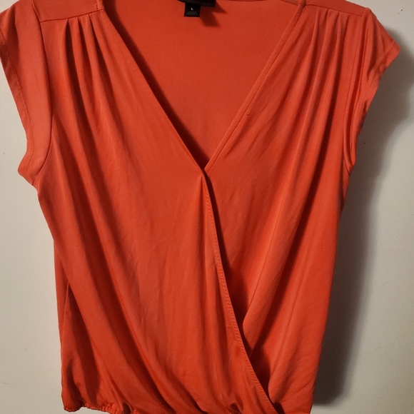 Top - Picture 3 of 3